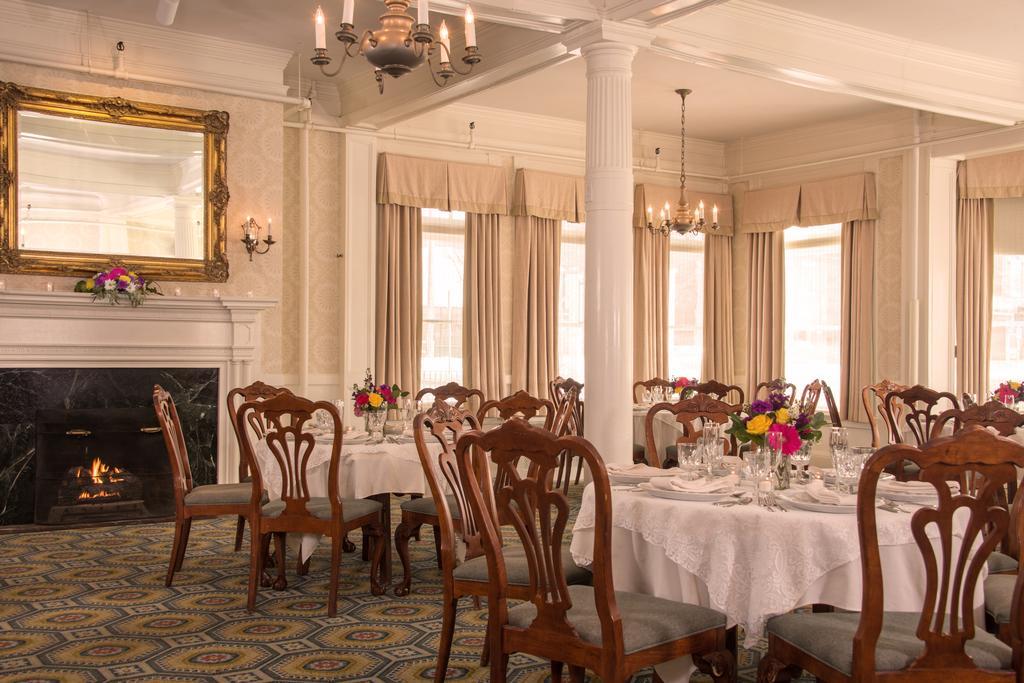 Middlebury Inn Exterior photo